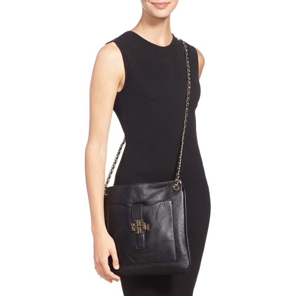 Tory Burch💕Black Leather “Swingpack Plaque” Purse - Picture 2 of 5